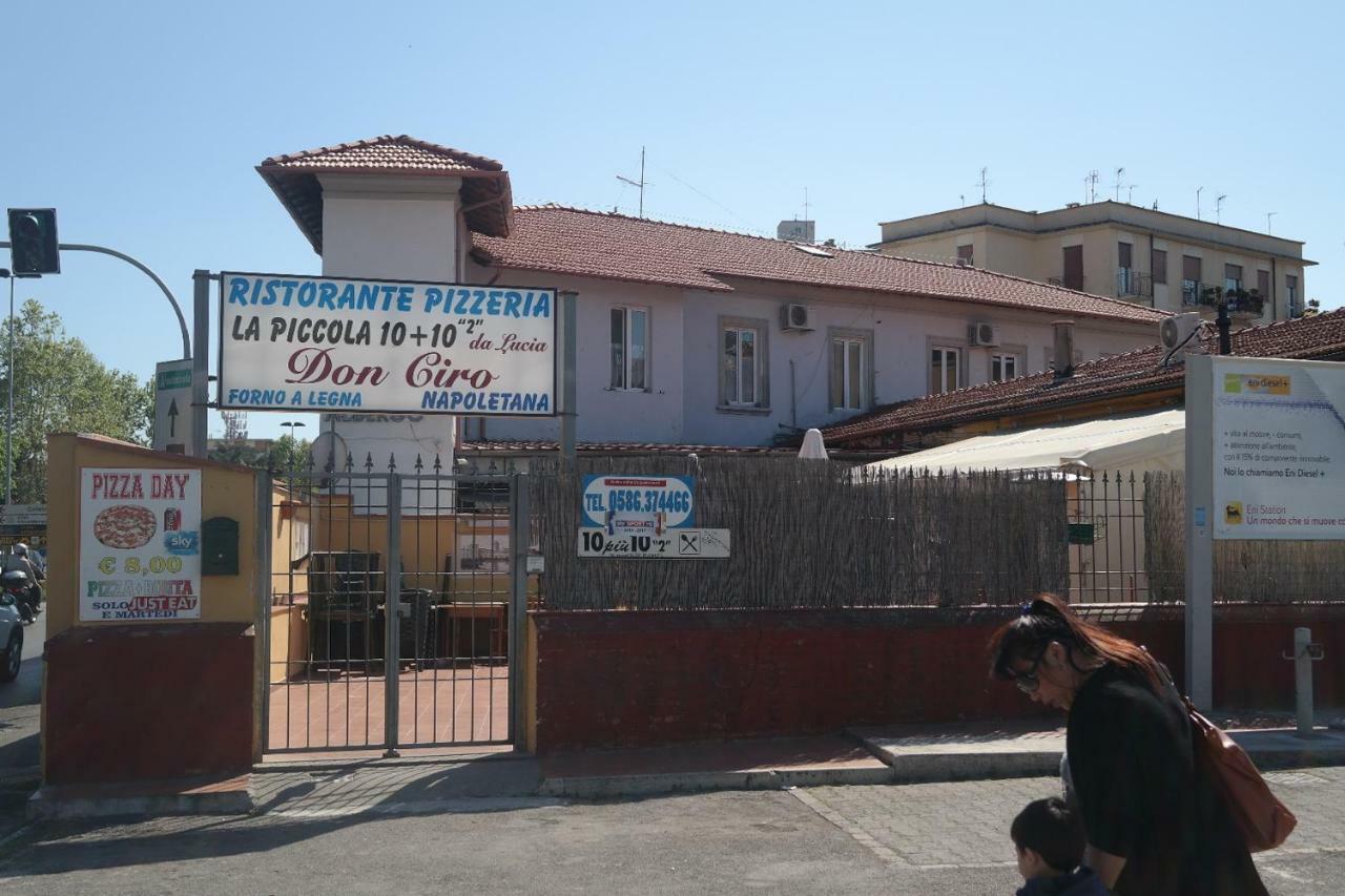Hotel Houston Livorno - Struttura Esclusivamente Turistica - Not For Business Or Workers Luaran gambar