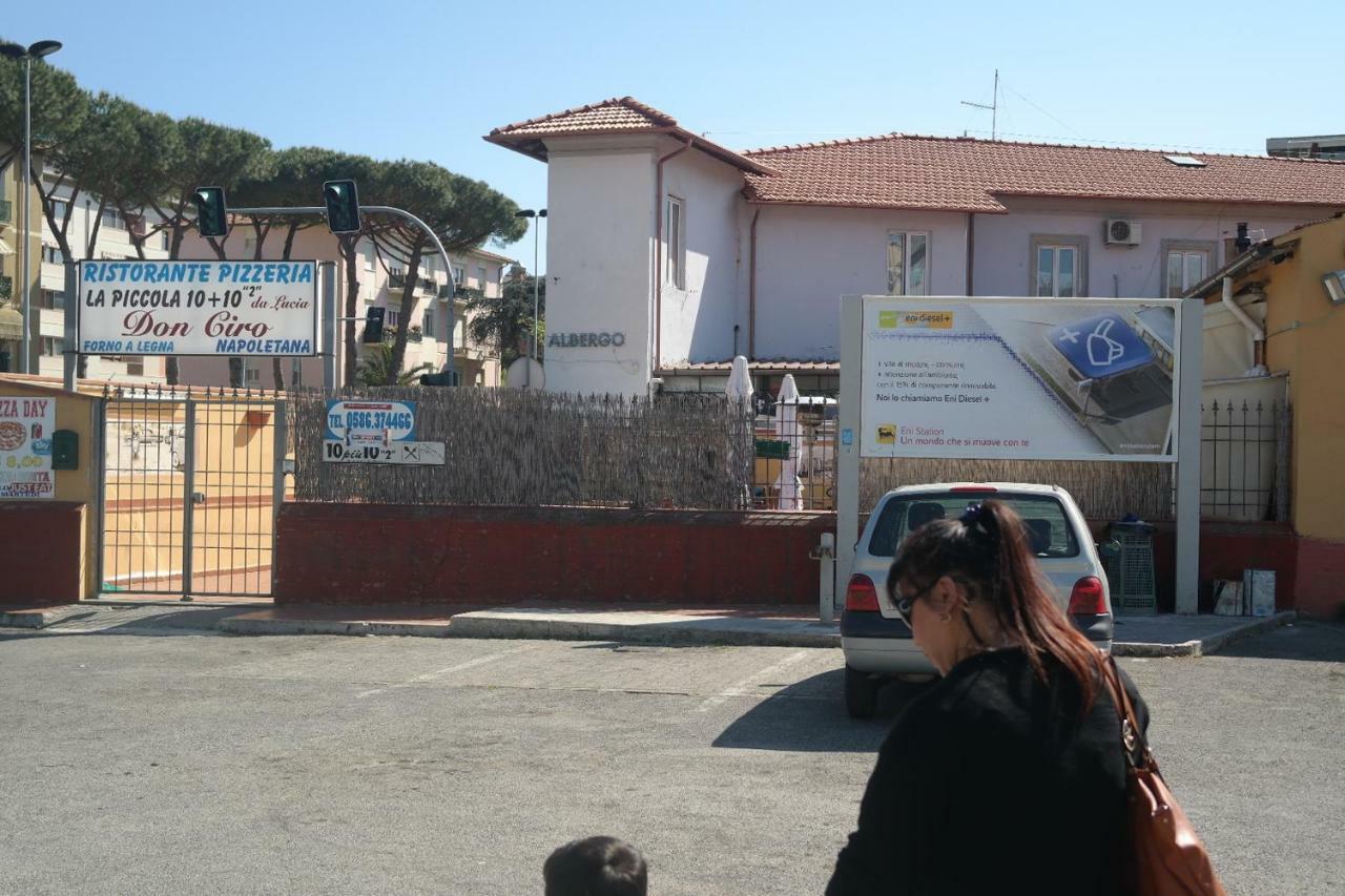 Hotel Houston Livorno - Struttura Esclusivamente Turistica - Not For Business Or Workers Luaran gambar